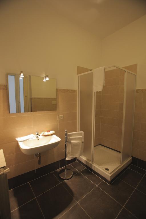 Antica Palermo R&B Bed & Breakfast Room photo