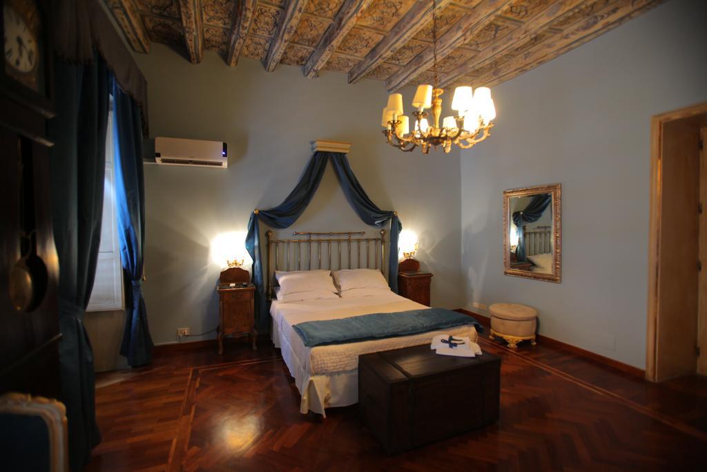 Antica Palermo R&B Bed & Breakfast Room photo