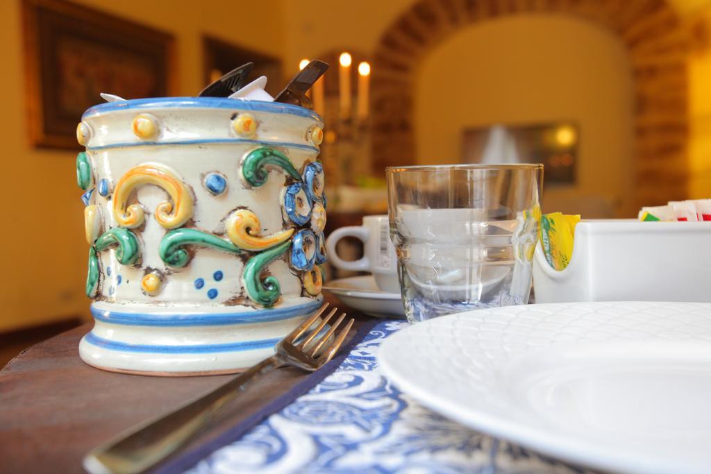 Antica Palermo R&B Bed & Breakfast Exterior photo