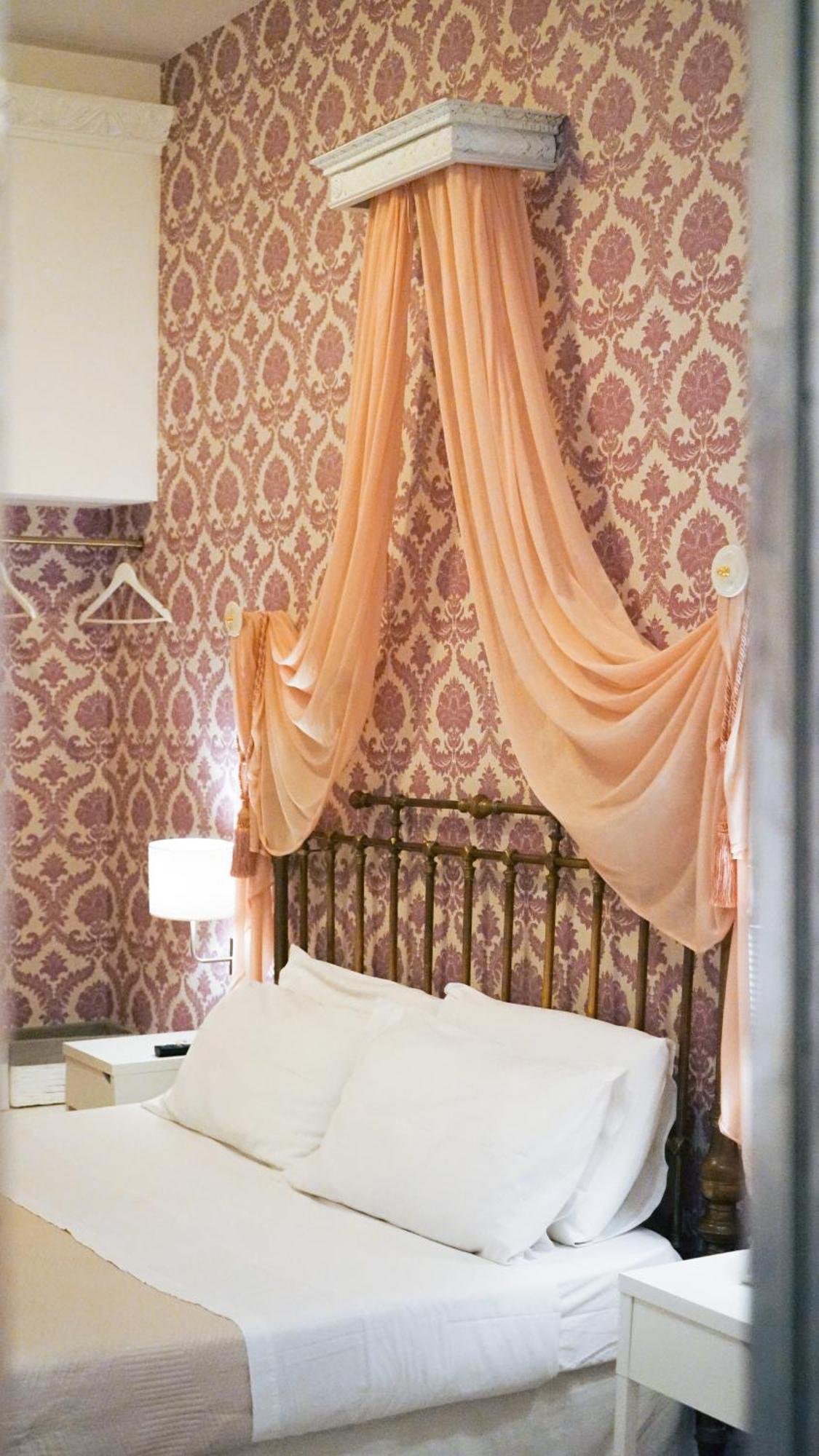 Antica Palermo R&B Bed & Breakfast Exterior photo